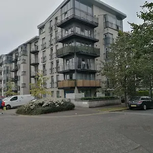 Fabulous 3 Bedroom Flat Apartment