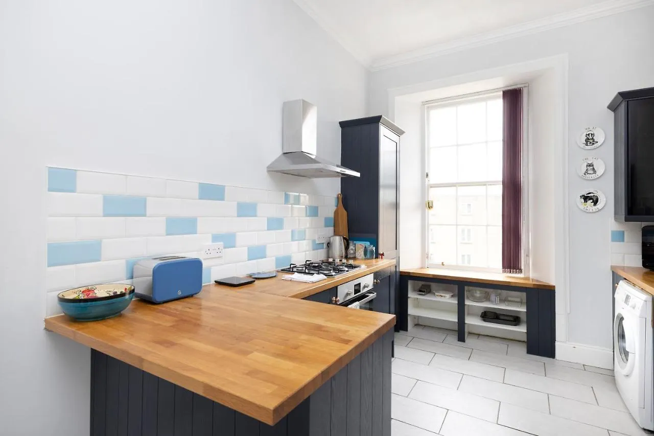 Apartment Altido Glamorous 2-Bed Flat Near Edinburgh Castle United Kingdom